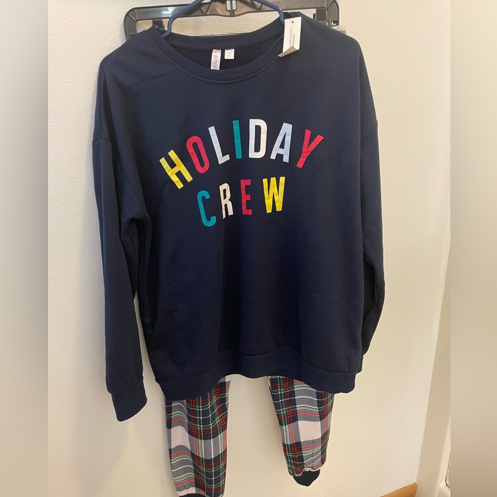 Men’s M Holiday 2 piece PJ set